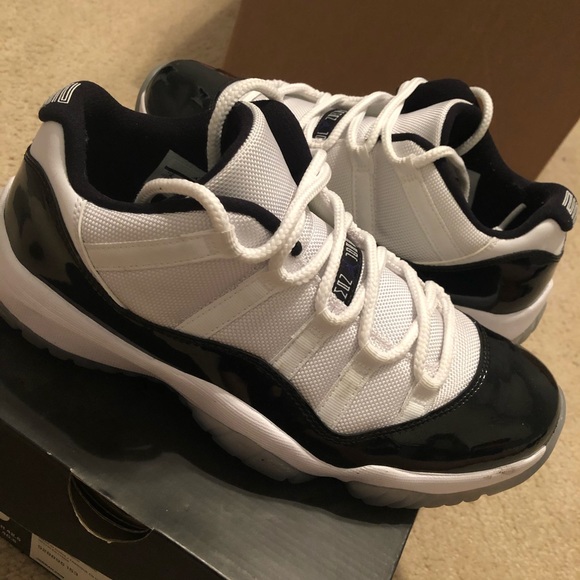 mens jordan retro 11 shoes